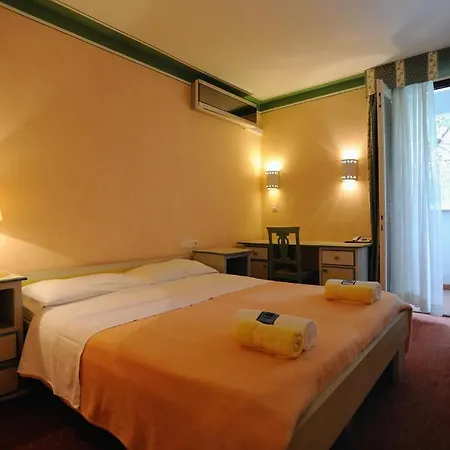 Solitudo Hotel Uble